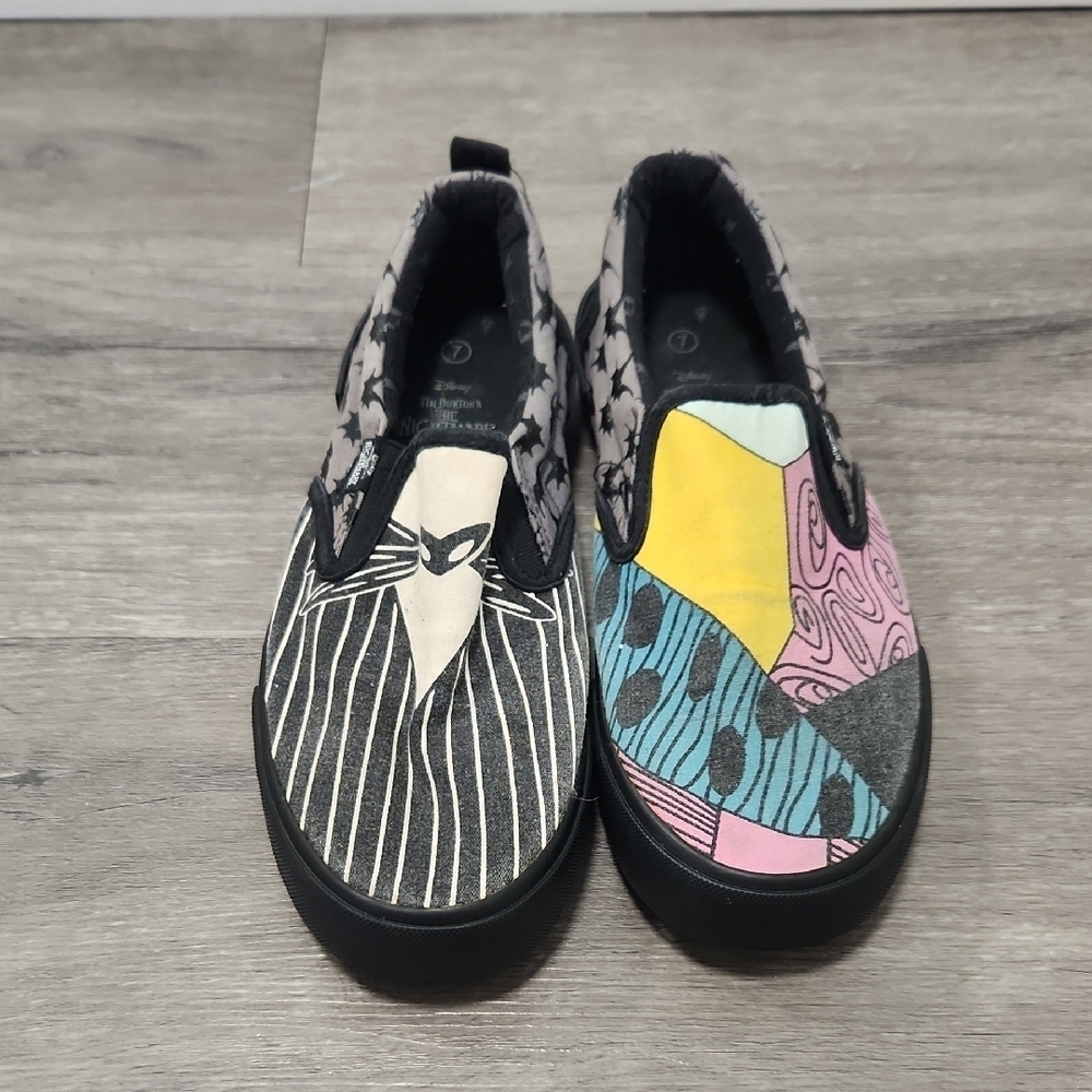 Disney Nightmare Before Christmas Canvas Time Burton Slip Ons Size 7 Mens